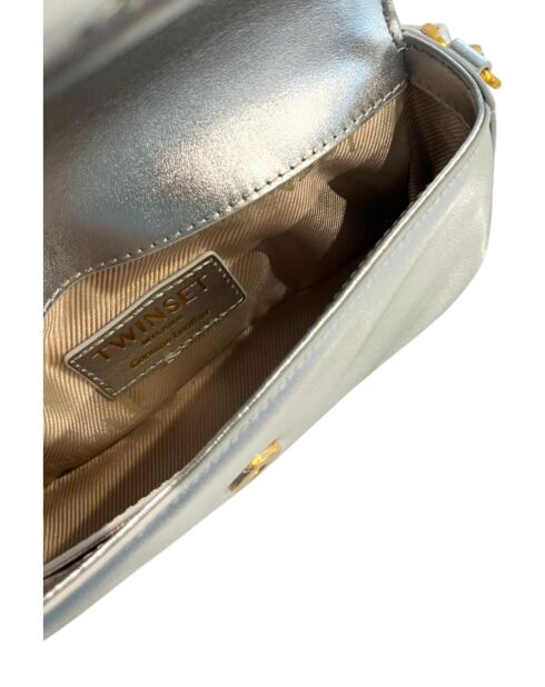 Bandolera plateada - 37x30x10 cm