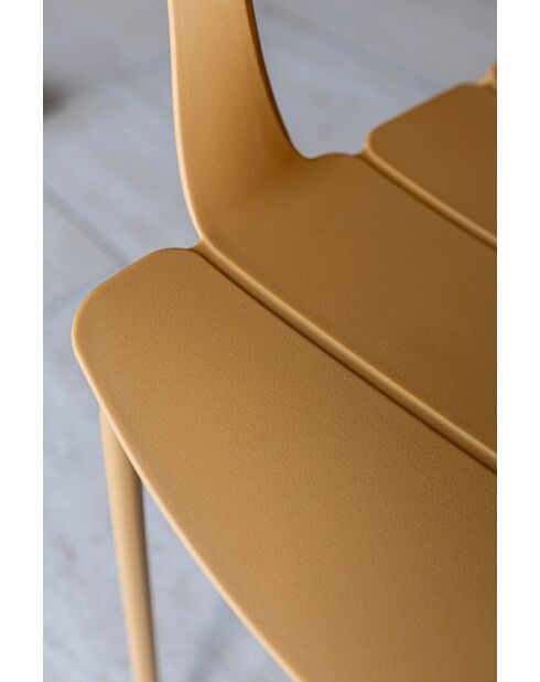 Ensemble de table/4 fauteuils en polypopylène et métal Montauk ocre