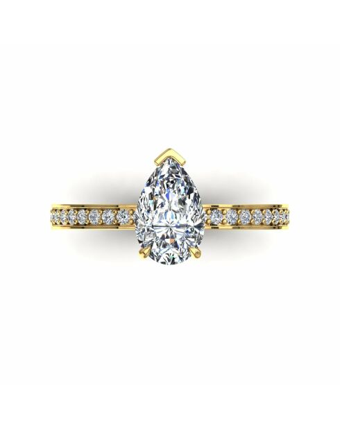 1.50 karaat peer synthetische diamanten verlovingsring met geschouderde Noémie geelgoud