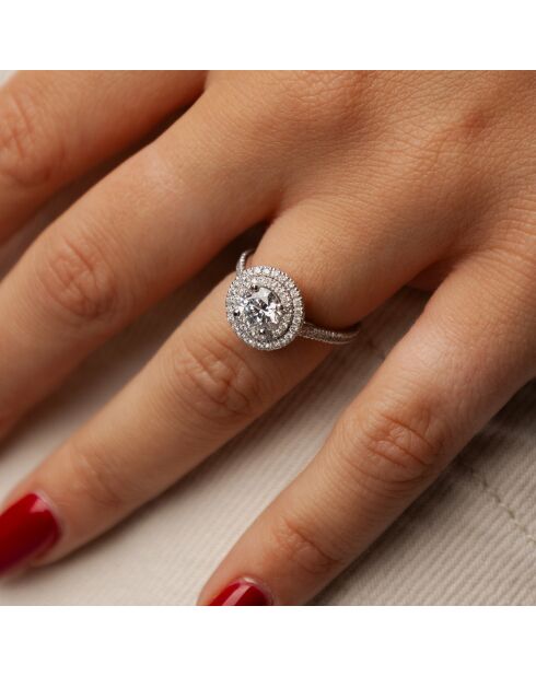 Anillo Caterina con diamantes sintéticos redondos en oro blanco de 1,40 quilates