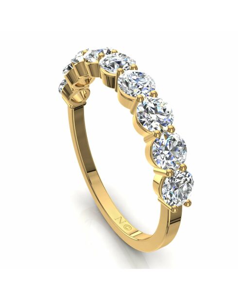 Half Alliance 9 diamantes sintéticos redondos de 1.20 quilates en oro amarillo Daniela