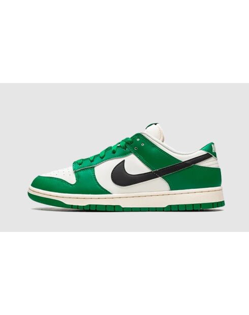 Dunk Low SE loterijgroene lichtivoorkleurige sneakers