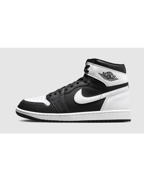 Grijze en witte en zwarte Air Jordan 1 Retro sneakers