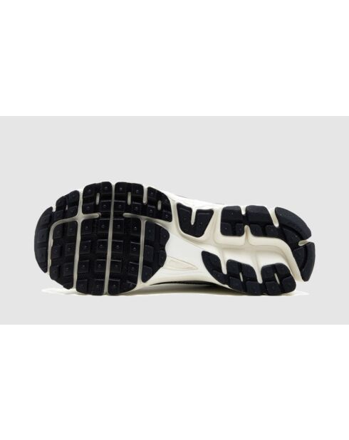 Zapatillas Zoom Vomero 5 Photon Dust