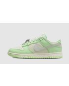 Dunk Low SE Next Nature sneakers van zeeglas