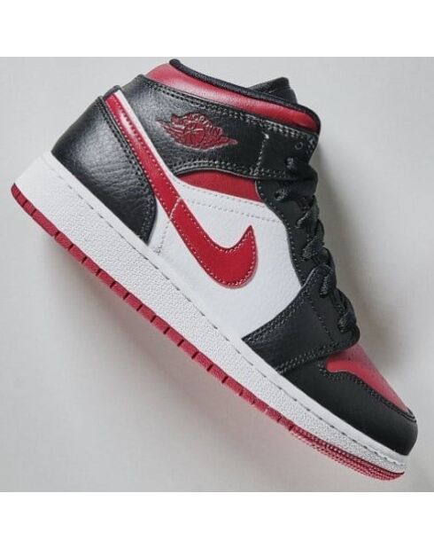 Air Jordan 1 Mid zwart/rode bordeauxrode en witte sneakers