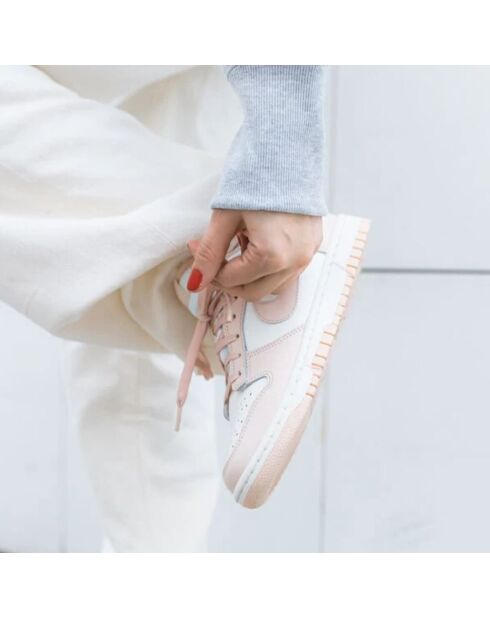 Baskets Dunk Low rose pâle