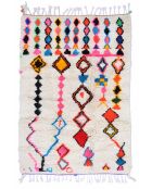 Mehrfarbiger Berberteppich - 207x136cm