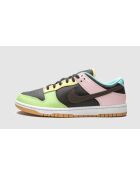 Schwarze Turnschuhe Dunk Low SE Free 99