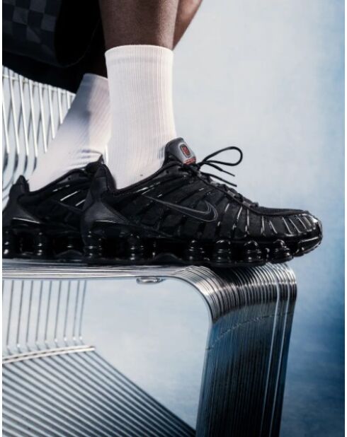 Shox TL Black Max schwarze Turnschuhe