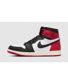 Air Jordan 1 High OG Sneakers mit schwarzer Zehenpartie