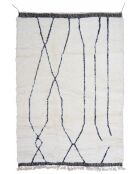 Beni Ouarain tapijt tijdloos zwart en wit collectie - 253x170cm