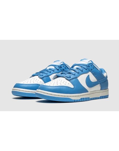 Zapatillas Dunk Low UNC azul claro y blanco
