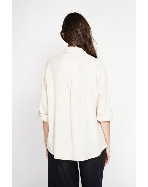 Christiane beigefarbenes Oversize-Langhemd aus Leinen