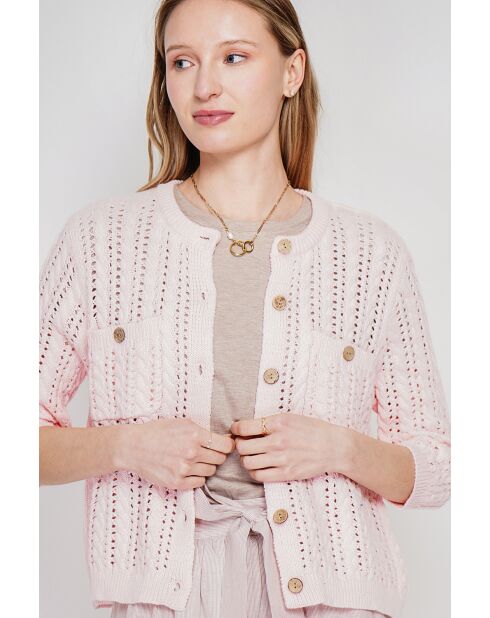 Jacqueline helderroze opengewerkte vest met ronde hals en opengewerkte ronde hals