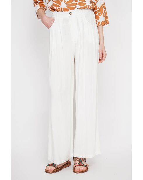 Pantalon coupe ajusté à jambe large en lin mélangé Danielle blanc