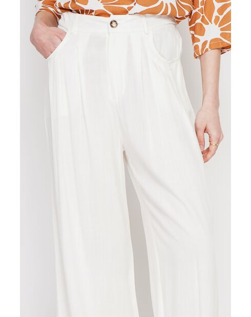 Pantalon coupe ajusté à jambe large en lin mélangé Danielle blanc