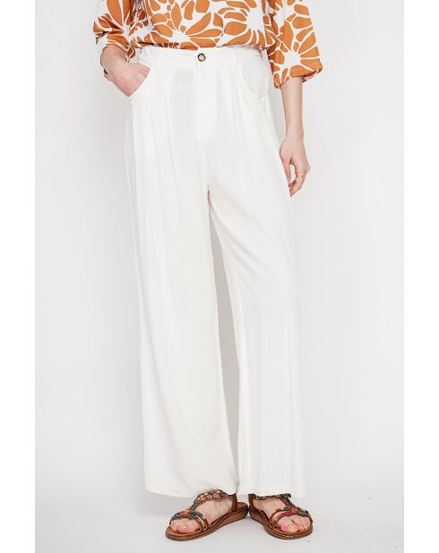 Pantalon coupe ajusté à jambe large en lin mélangé Danielle blanc