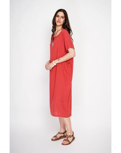 Annette Rooibos Kleid mit U-Boot-Ausschnitt aus einer Leinenmischung