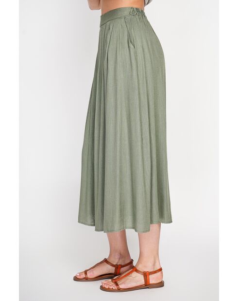 Lisette Claire Khakifarbener ausgestellter Maxikleid aus Leinen