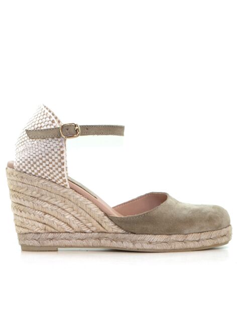 Khakifarbene Sandalen Nuria aus Veloursleder