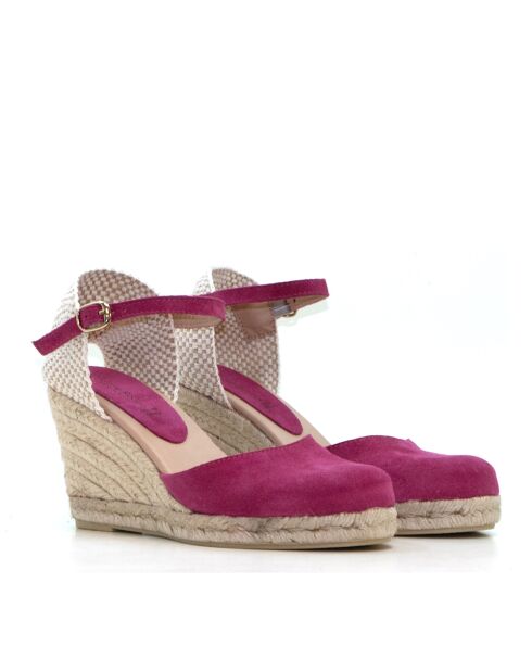 Fuchsiafarbene Sandalen aus Veloursleder