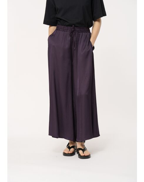 Bristom Hose aus pflaumenfarbenem Satin mit weitem Bein
