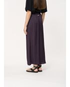 Bristom Hose aus pflaumenfarbenem Satin mit weitem Bein