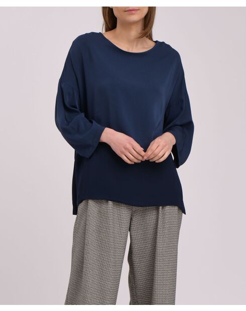 La camiseta recta en dos materiales contiene lana cajou azul marino