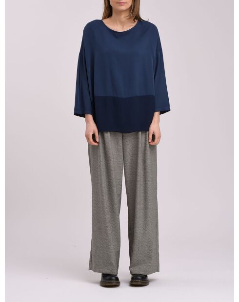 La camiseta recta en dos materiales contiene lana cajou azul marino