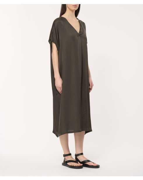 Bunta gerades Kleid in Schokolade