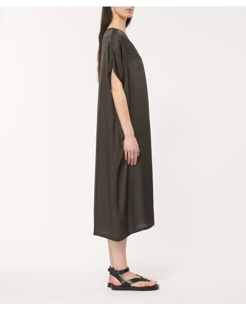 Bunta gerades Kleid in Schokolade