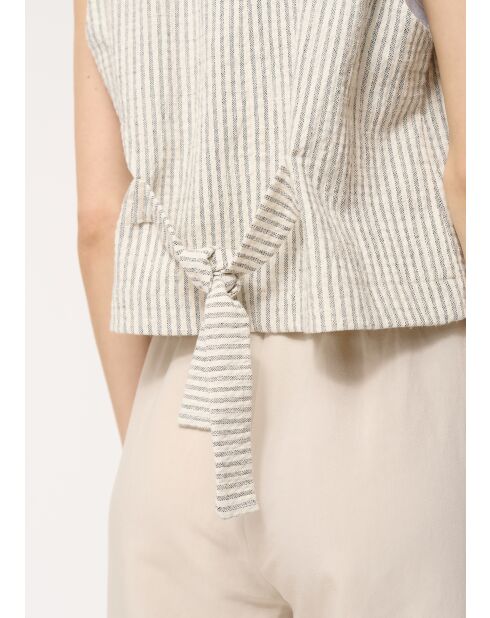 Jasha lichtgrijs mouwloos vest van katoen met reliëfstrepen