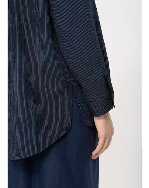 Dunkelblaues Oversize-Nadelstreifenhemd aus Modal