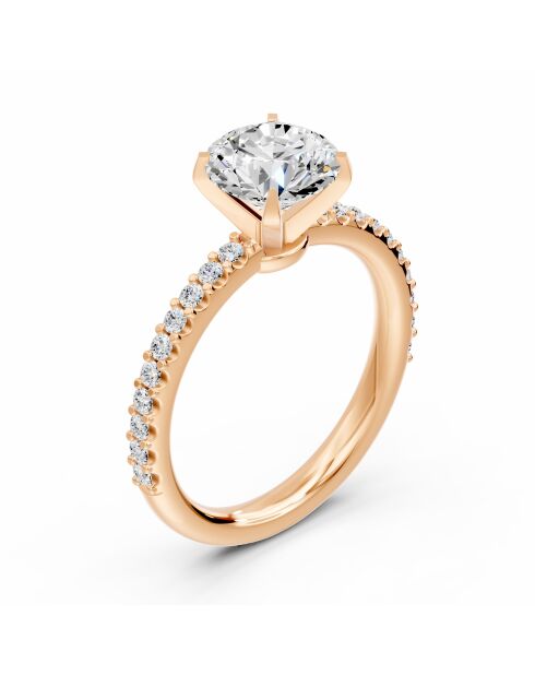 1.50 karaat Clotilda roségouden synthetische solitaire met diamanten schouders