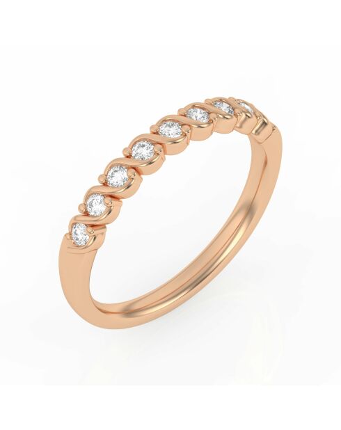 Medio anillo de boda engastado con diamantes sintéticos en oro rosa Celia de 0.25 quilates