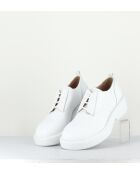 E2761 witte leren derby's