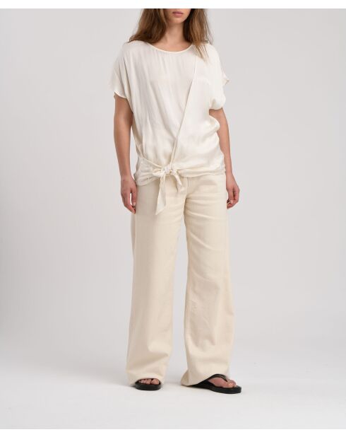 Jaisuke ecrufarbenes, schlichtes Satinoberteil mit Krawatte