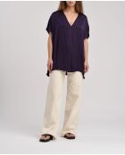 Top holgado de satén liso con estampado de ciruelas