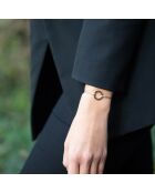 Brazalete circular plano chapado en oro martillado