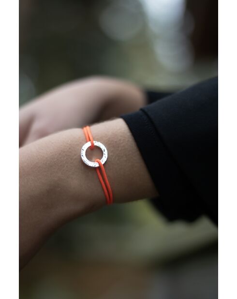 Gehämmertes versilbertes flaches Kreis-Armband