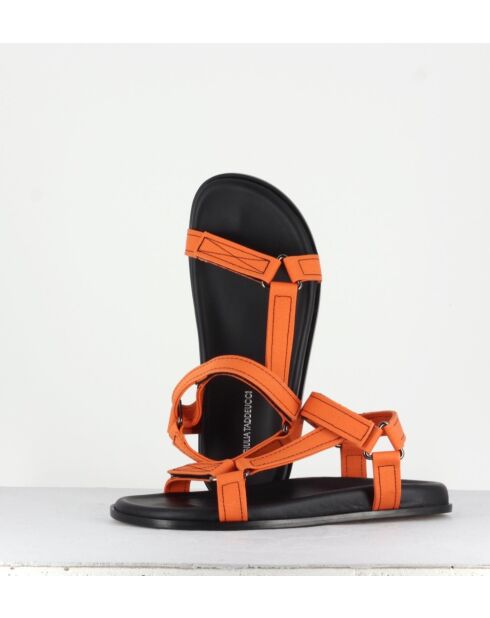 Giunona2 oranje leren sandalen