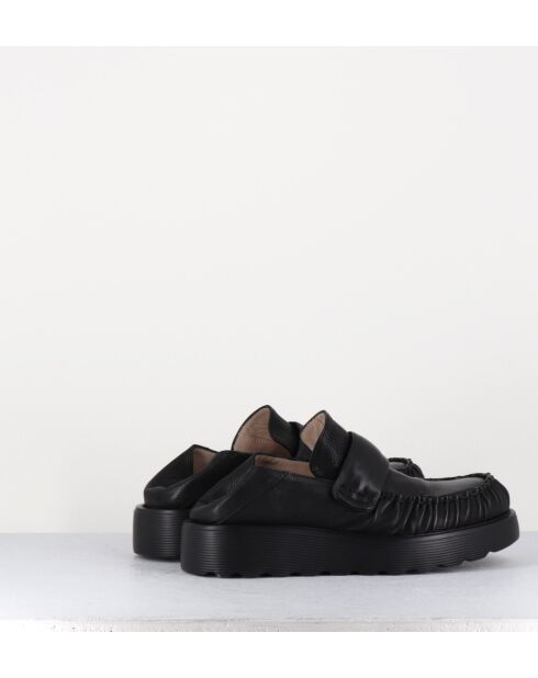 X23 zwarte leren instappers