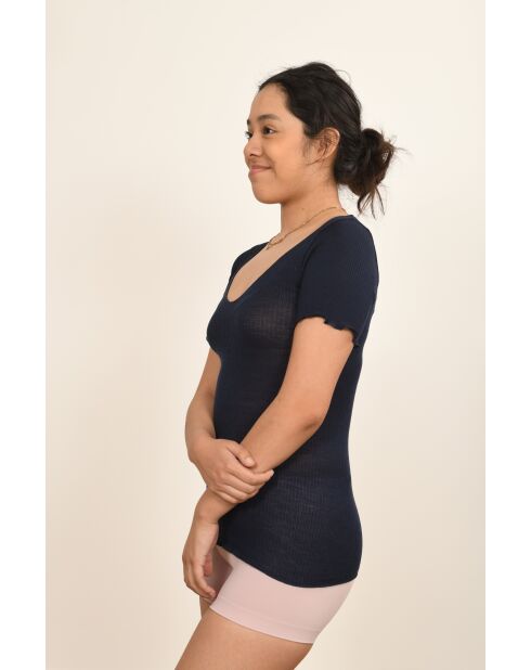 Top de lana y seda de lana y seda sin costuras en azul