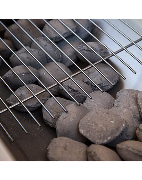 Schwarzer Elite-Grill mit Metallablage - 89x47x89 cm