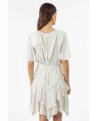 Vestido Lauryn beige texturizado con cinturón