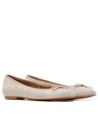 Beige suède ballerina's van Mariane