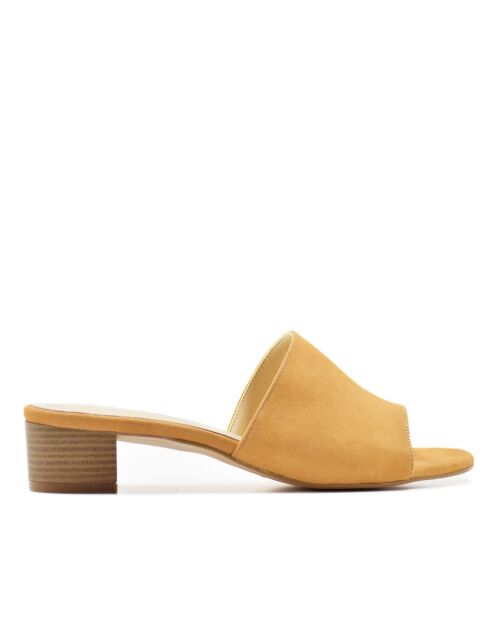 CA-462 muiltjes met hak van perzikkleurig suède