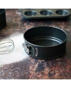 Springform Amandine aus Karbonstahl mit abnehmbarem schwarzen Boden, Durchmesser 24 cm