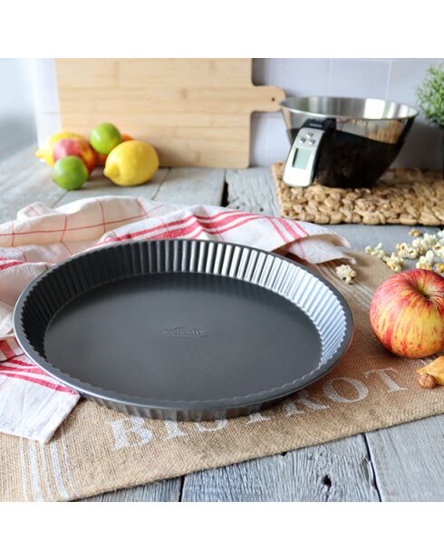 Zwarte amandeltaartvorm van koolstofstaal met antiaanbaklaag - D.30 cm